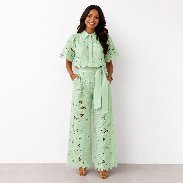 Holly Elegant Lightweight Two-Piece Set
