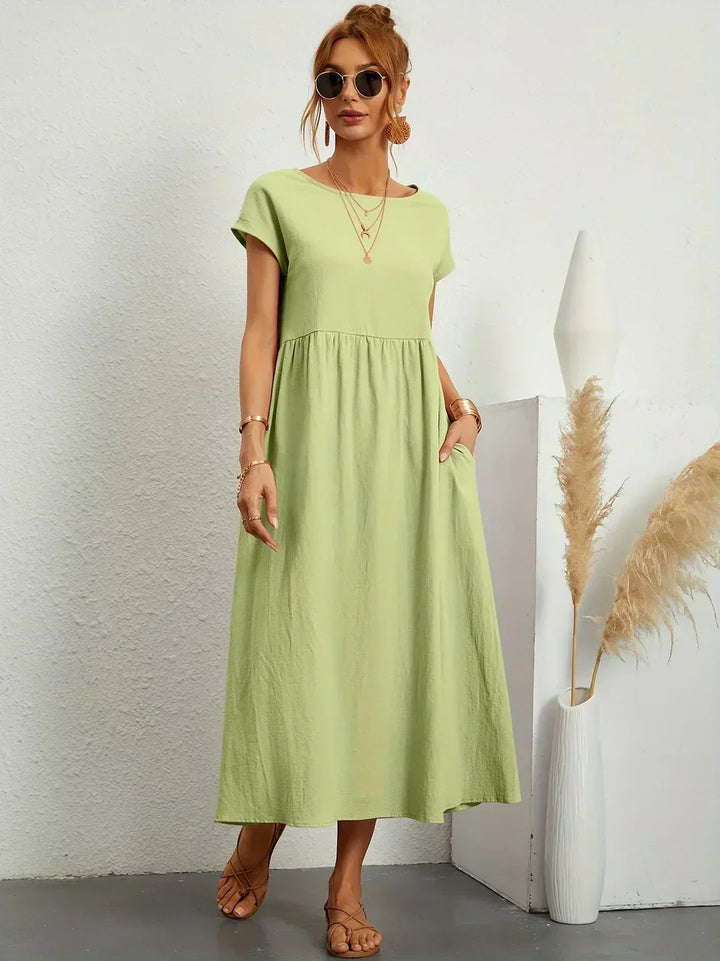 Xenia Classic Pleated Midi Dress